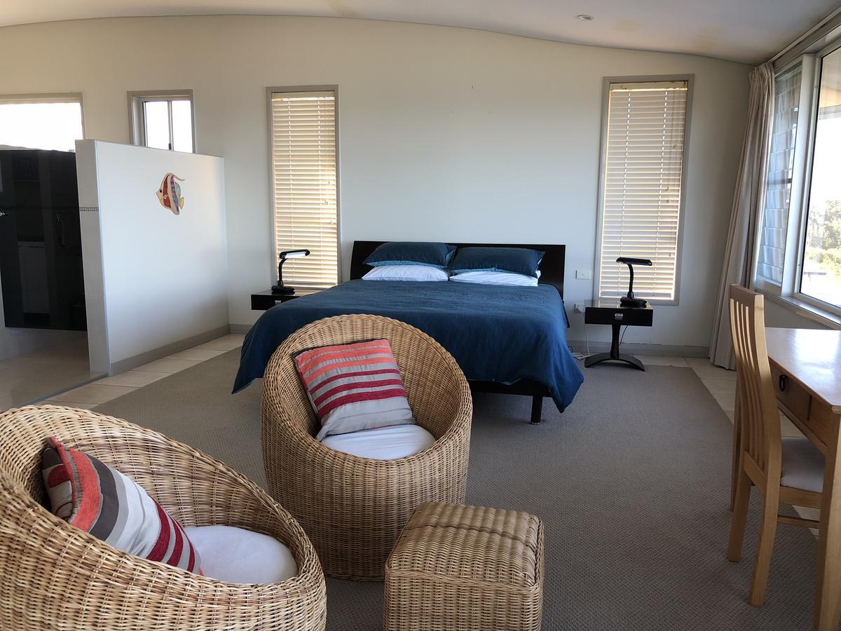 Oceanscape Luxury Beachfront Villas Scotts Head Zimmer foto